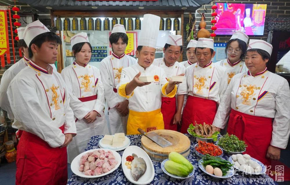 十大彩票平台