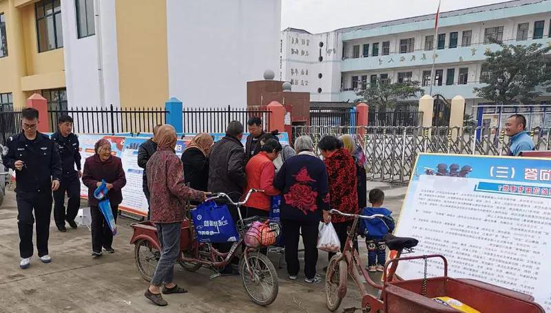 古沟回族乡：扫黑除恶宣传